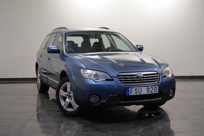 Mörkblå Begagnad 2007 Subaru Outback SUV | 49 000 kr (Marknadspris) - Bild 1/4