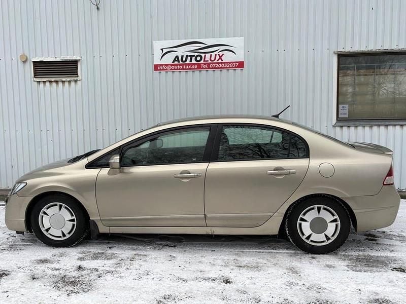Brun Begagnad 2007 Honda Civic Hybrid | 44 900 kr (Marknadspris) - Bild 1/4