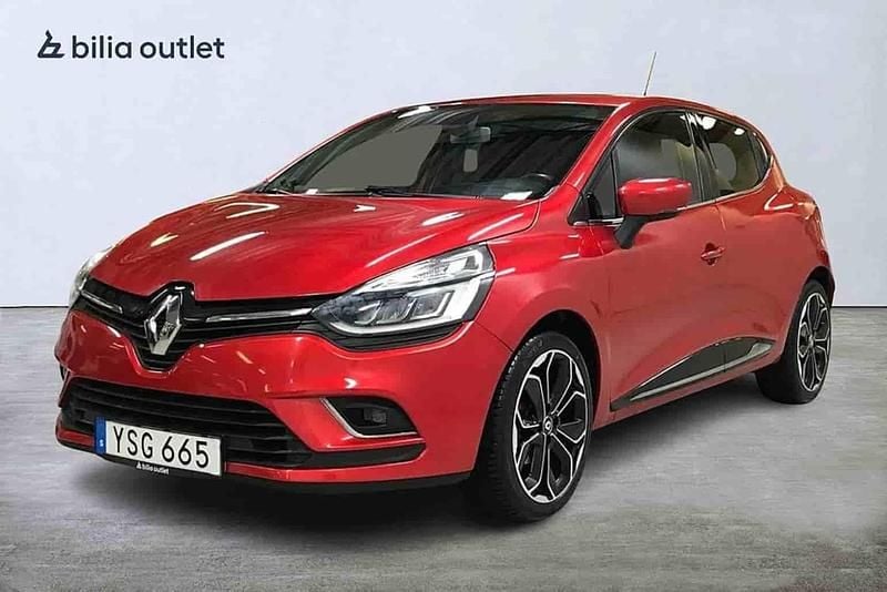 Röd Begagnad 2018 Renault Clio IV Halvkombi | 117 900 kr (Marknadspris) - Bild 1/1