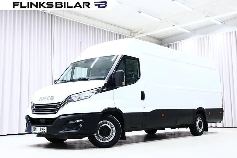 Begagnad Iveco Daily 136 HK (100 kW) 2023 Vit Van