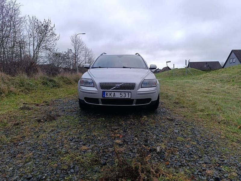 Begagnad 2007 Volvo V50 Kombi | 19 500 kr (Lite dyr) - Bild 1/4