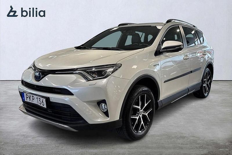 Vit Begagnad 2017 Toyota RAV4 Hybrid Active SUV | 249 900 kr (Marknadspris) - Bild 1/3