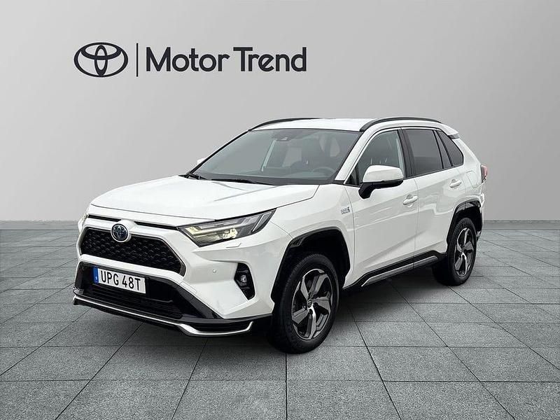 Begagnad Toyota RAV4 310 HK (228 kW) 2022 Vit SUV