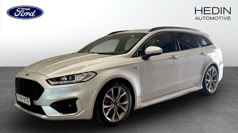 Grå (silver) Begagnad 2021 Ford Mondeo ST-Line Kombi | 279 900 kr (Dyr) - Bild 1/4