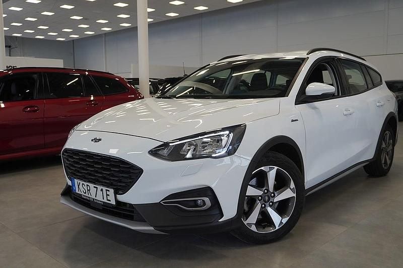 Begagnad Ford Focus 125 HK (91 kW) 2020 Vit Kombi