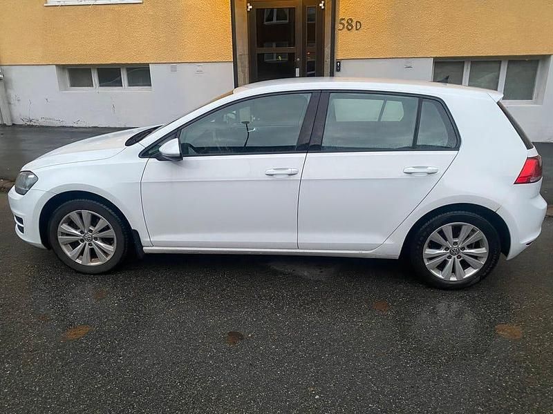 Begagnad 2013 VW Golf VII Halvkombi | 65 000 kr (Bra pris) - Bild 1/4