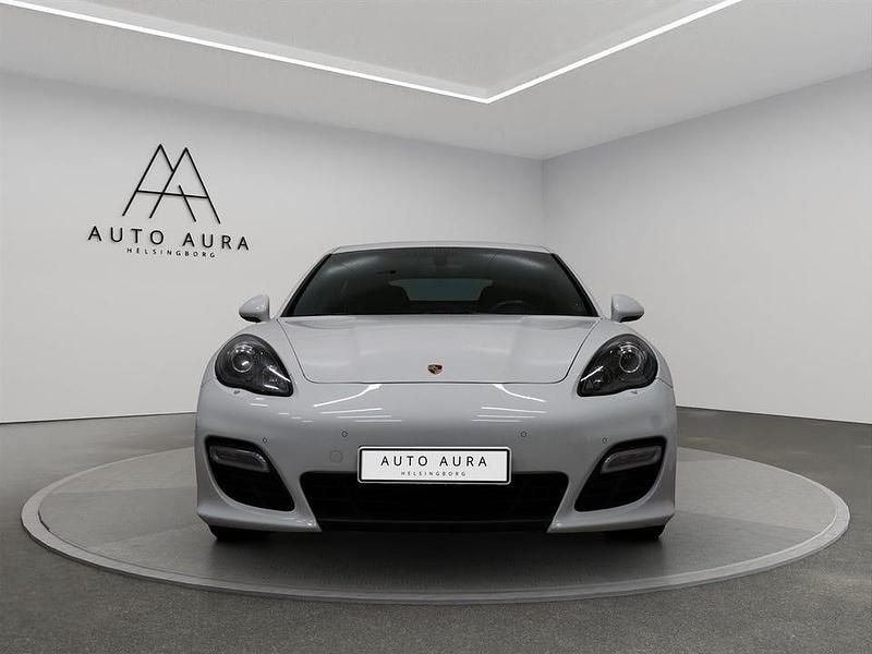 Begagnad Porsche Panamera GTS Sport 430 HK (316 kW) 2013 Vit Sedan