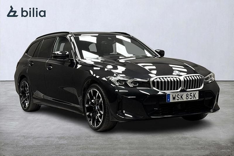 Begagnad BMW 330e M Sport 184 HK (135 kW) 2025 Svart Kombi