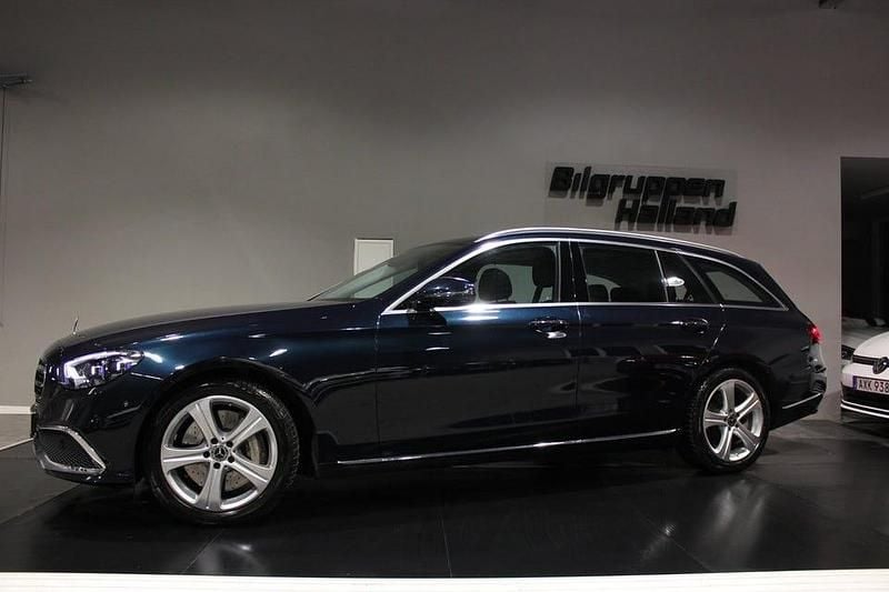 Grön Begagnad 2021 Mercedes E400 Kombi | 374 900 kr (Lite dyr) - Bild 1/3