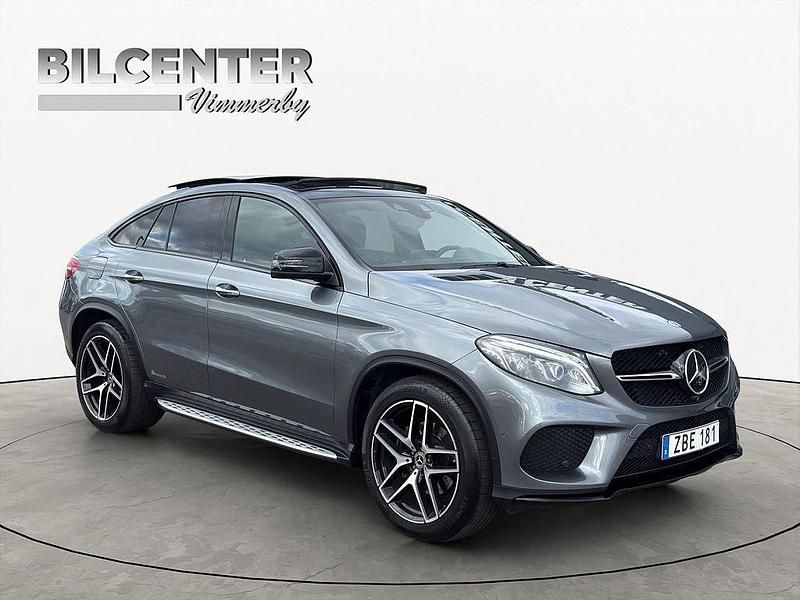 Grå Begagnad 2017 Mercedes GLE350 Sportkupé | 425 000 kr (Marknadspris) - Bild 1/4
