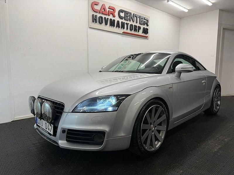 Silver Begagnad 2008 Audi TT S-Line Sportkupé | 99 900 kr (Dyr) - Bild 1/4