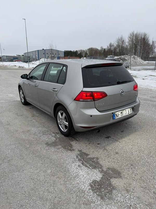 Begagnad VW Golf VII 105 HK (77 kW) 2013