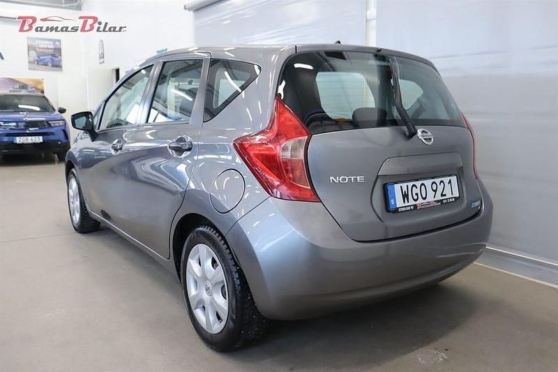 Begagnad Nissan Note 80 HK (58 kW) 2014 Grå Halvkombi