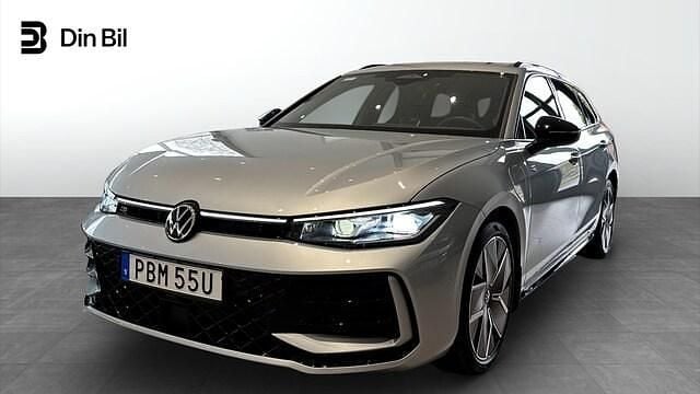 Ny 2026 VW Passat R-line | 570 600 kr (Marknadspris) - Bild 1/4