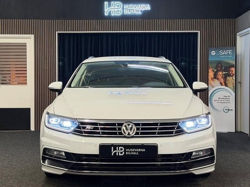 Begagnad VW Passat GT 190 HK (139 kW) 2018 Vit Kombi