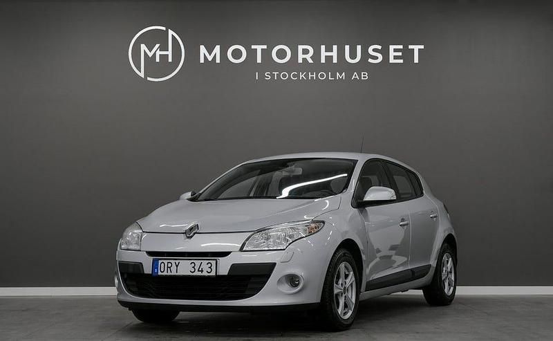 Begagnad Renault Mégane III 110 HK (80 kW) 2010 Silver