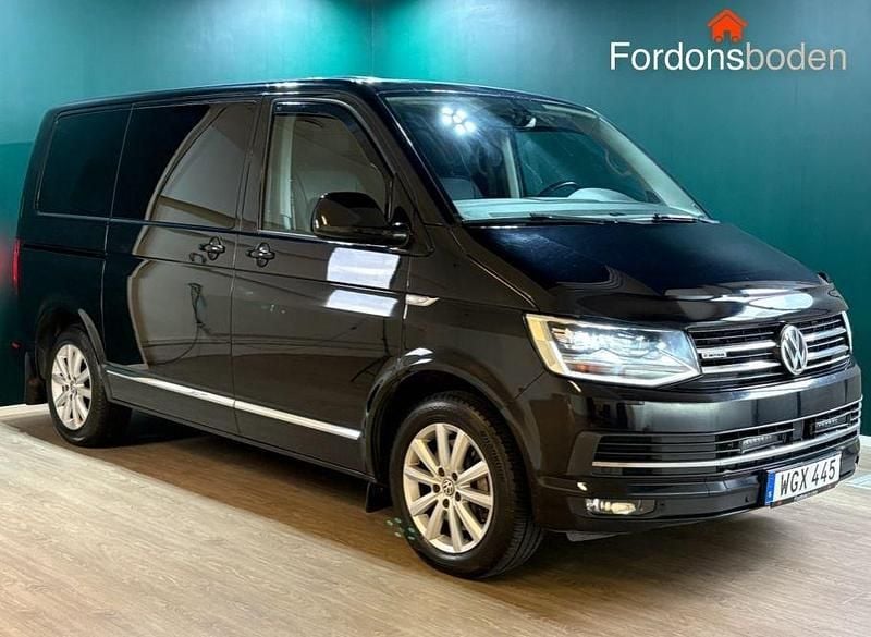 Svart Begagnad 2018 VW Multivan Highline Minibuss | 368 900 kr (Marknadspris) - Bild 1/4