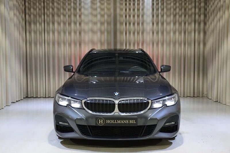 Begagnad BMW 320 M Sport 190 HK (139 kW) 2020 Grå Kombi