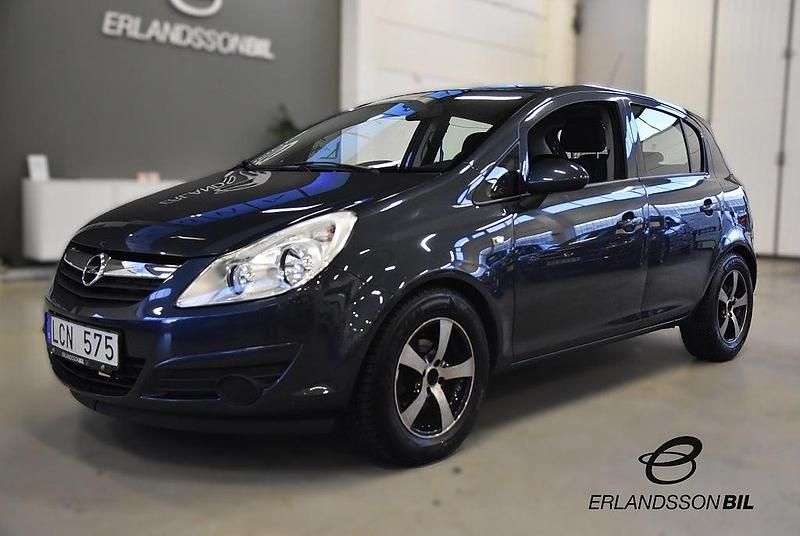 Blå Begagnad 2010 Opel Corsa Enjoy Halvkombi | 69 900 kr (Lite dyr) - Bild 1/4