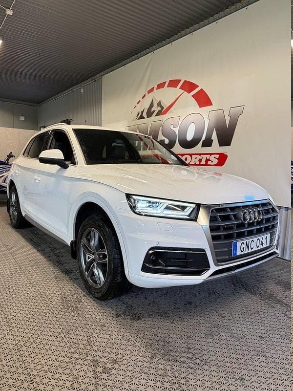 Vit Begagnad 2018 Audi Q5 Proline SUV | 279 900 kr (Dyr) - Bild 1/4