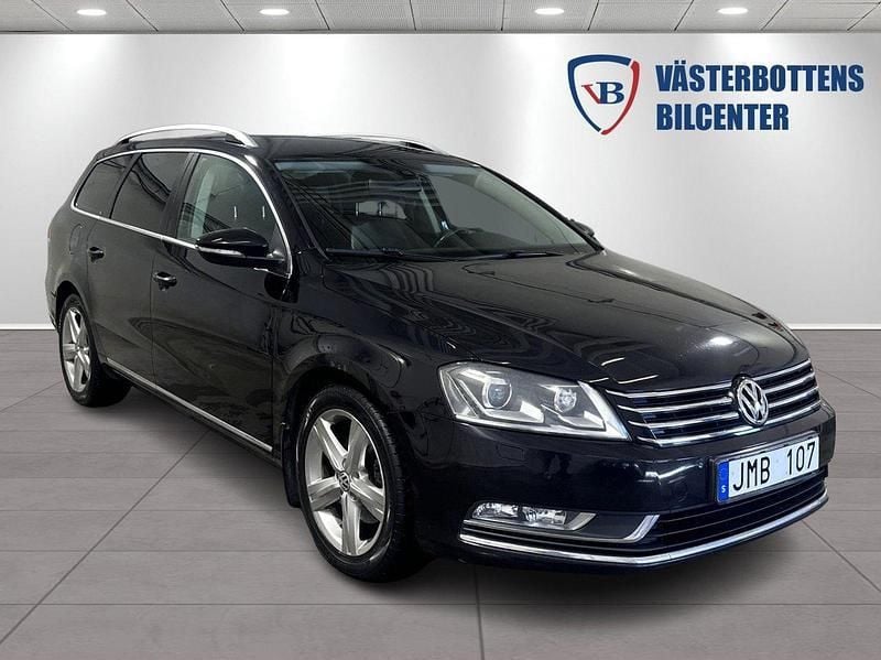 Svart Begagnad 2012 VW Passat GT Kombi | 114 900 kr (Marknadspris) - Bild 1/4