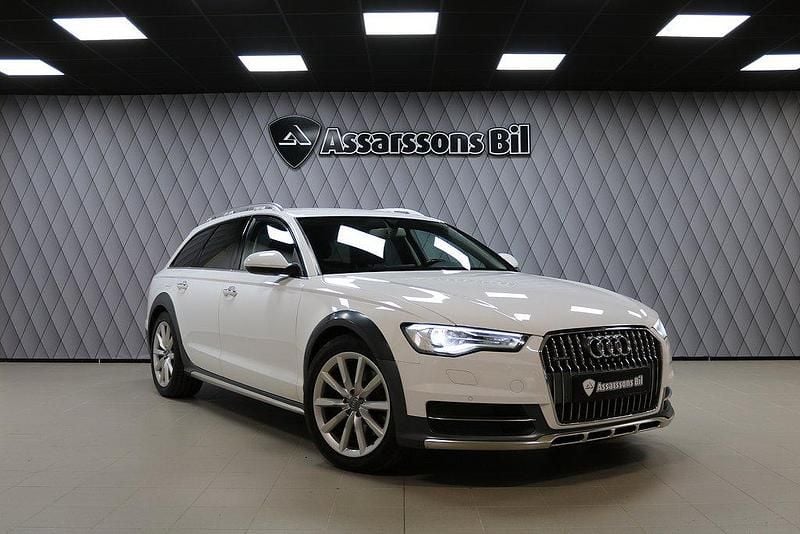 Vit Begagnad 2015 Audi A6 Allroad Ambition Kombi | 209 000 kr (Bra pris) - Bild 1/4
