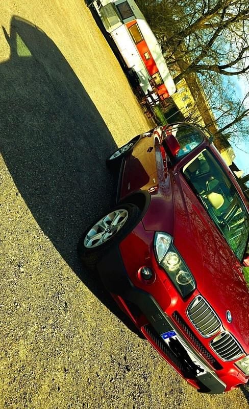 Begagnad 2010 BMW X3 SUV | 65 000 kr - Bild 1/4