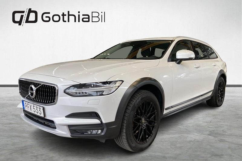 Vit Begagnad 2018 Volvo V90 CC Momentum Kombi | 234 900 kr (Marknadspris) - Bild 1/4