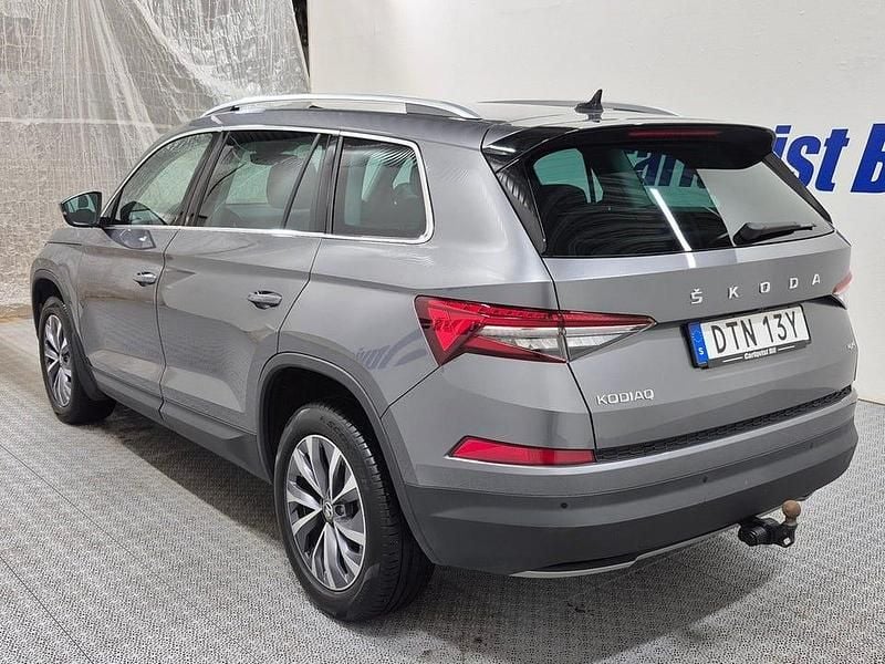 Begagnad Skoda Kodiaq 200 HK (147 kW) 2024 Grå (grå metallic) SUV