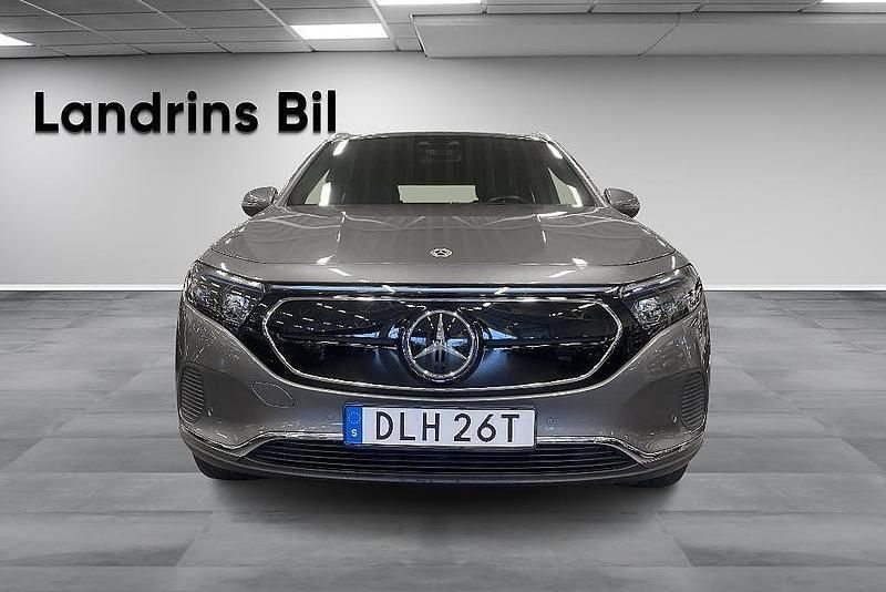 Begagnad Mercedes EQA250 Progressive 2022 Mörkgrå SUV