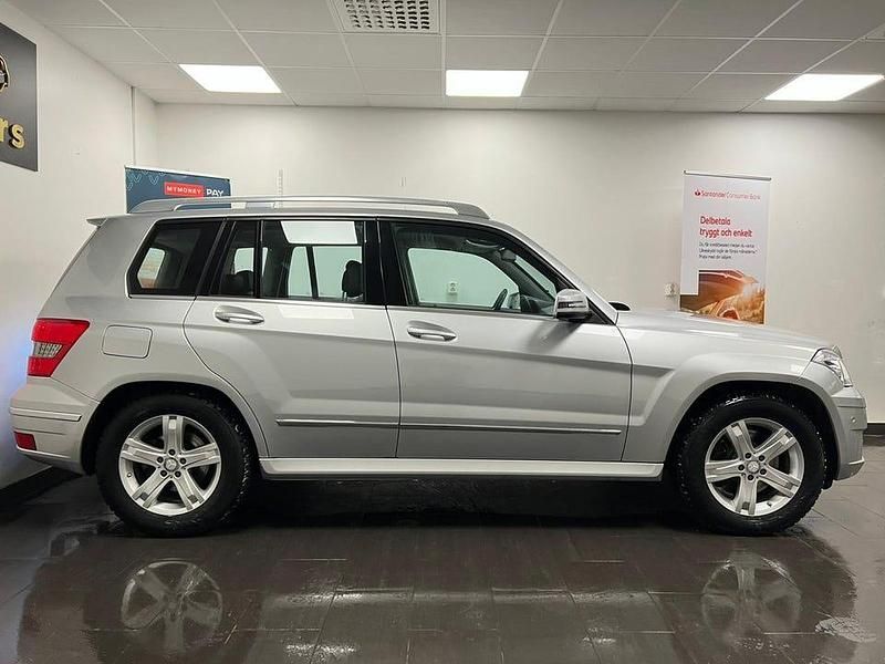 Begagnad Mercedes GLK220 170 HK (125 kW) 2011 Silver SUV