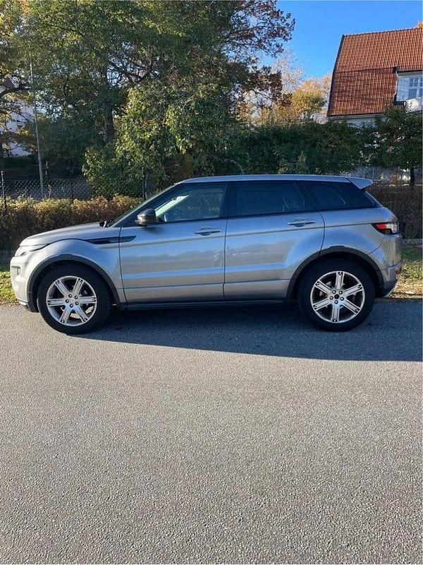 Grå Begagnad 2014 Land Rover Range Rover evoque SUV | 145 000 kr (Bra pris) - Bild 1/4