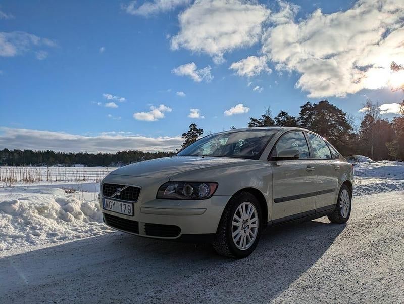 Begagnad Volvo S40 140 HK (102 kW) 2004 Sedan
