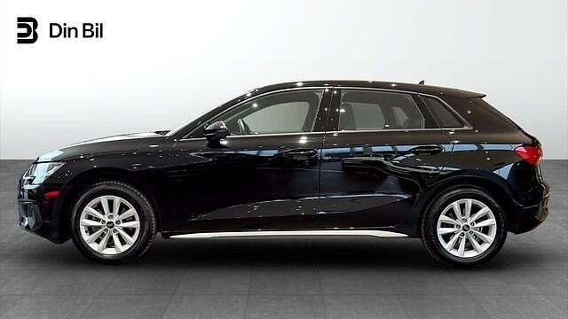 Begagnad Audi A3 Proline 150 HK (110 kW) 2023 Brilliantsvart Sedan