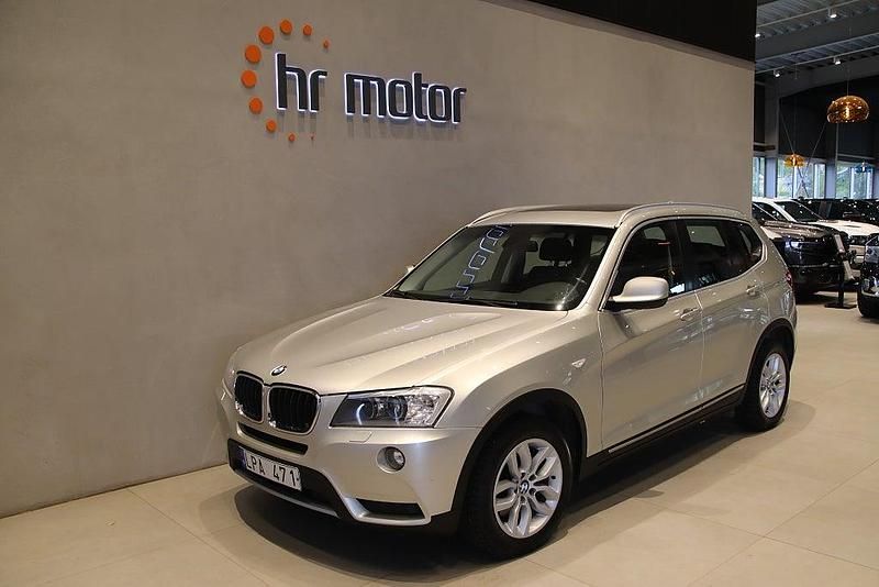 Begagnad BMW X3 184 HK (135 kW) 2011 Ljusgrå SUV