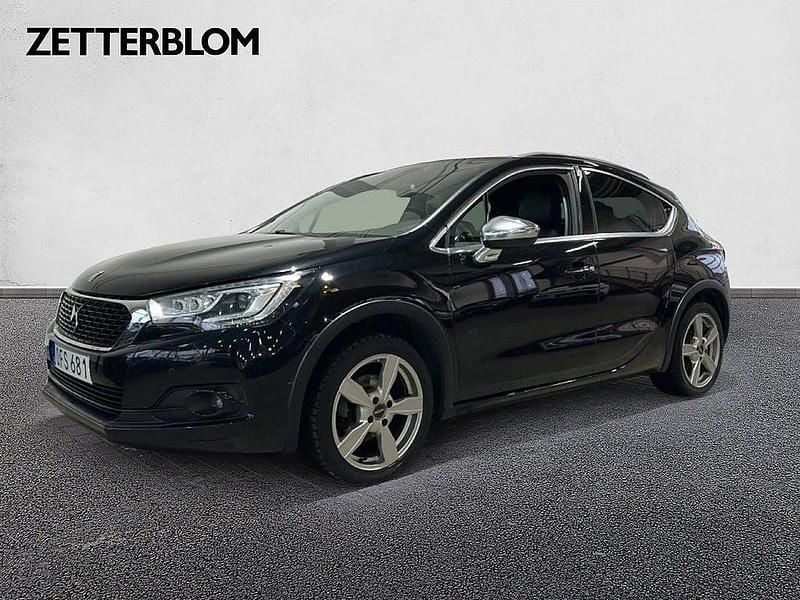 Begagnad DS Automobiles DS4 120 HK (88 kW) 2016 Svart Halvkombi