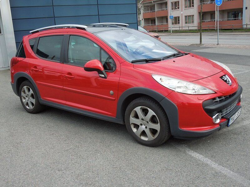 Begagnad Peugeot 207 Sport 109 HK (80 kW) 2008 Röd Kombi