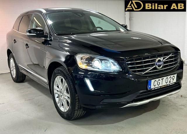 Svart Begagnad 2014 Volvo XC60 Summum SUV | 149 800 kr (Marknadspris) - Bild 1/4