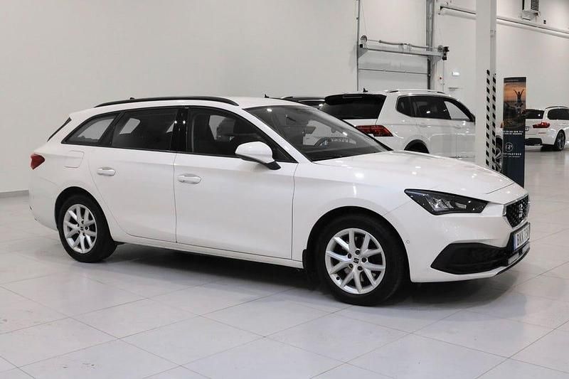 Begagnad Seat Leon ST 4Drive 150 HK (110 kW) 2021 Vit Kombi