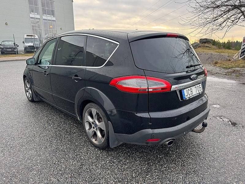 Begagnad Ford S-MAX Business Edition 203 HK (149 kW) 2010 Svart Minibuss