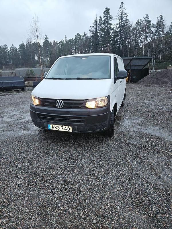 Begagnad 2014 VW T5 Van | 99 900 kr (Marknadspris) - Bild 1/4