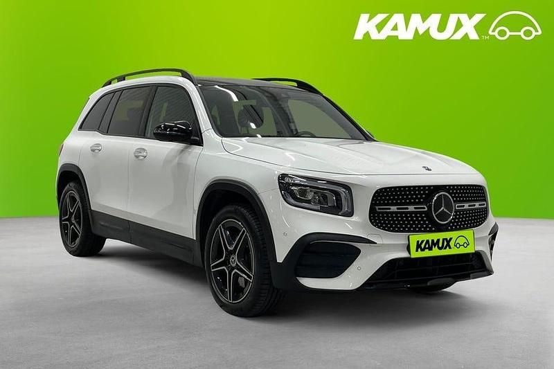 Vit Begagnad 2020 Mercedes GLB250 AMG SUV | 319 700 kr - Bild 1/4