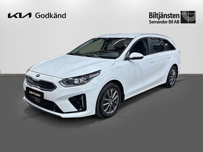 Begagnad Kia Ceed Sportswagon Advance 141 HK (103 kW) 2021 Vit Kombi
