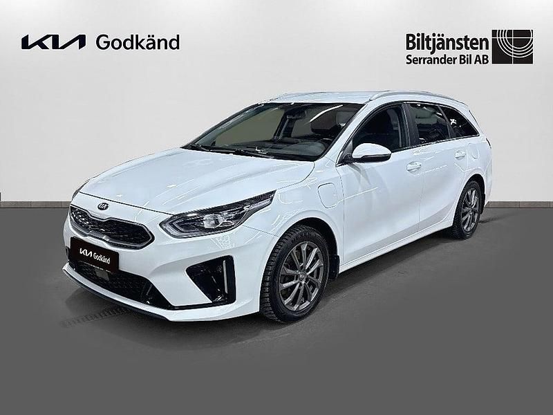 Vit Begagnad 2021 Kia Ceed Sportswagon Advance Kombi | 239 900 kr (Marknadspris) - Bild 1/4