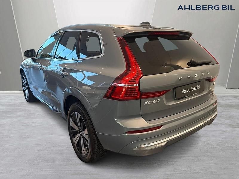Begagnad Volvo XC60 349 HK (256 kW) 2024 Grå SUV