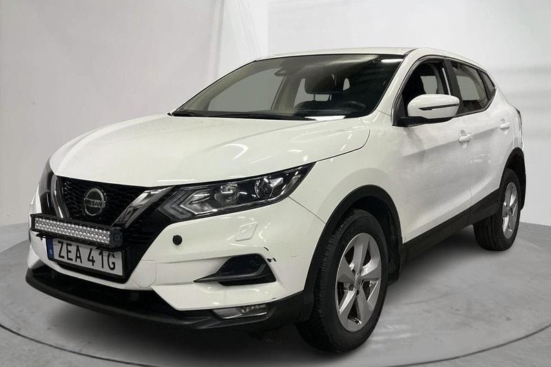 Vit Begagnad 2020 Nissan Qashqai SUV | 119 000 kr (Superpris) - Bild 1/4