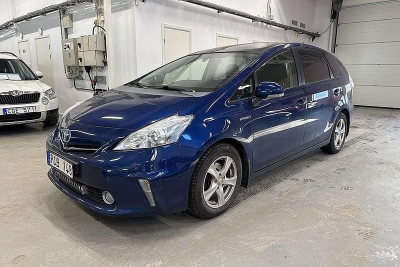 Mörkgrön Begagnad 2012 Toyota Prius Kombi | 159 900 kr (Marknadspris) - Bild 1/4