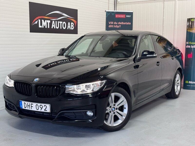 Svart Begagnad 2014 BMW 320 Gran Turismo Halvkombi | 159 900 kr (Marknadspris) - Bild 1/4