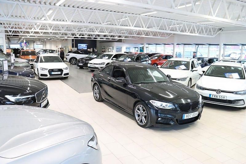 Begagnad BMW 228 M Sport 245 HK (180 kW) 2016 Svart Sportkupé