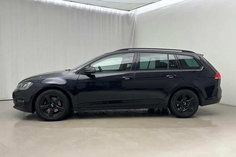 Begagnad VW Golf VII 110 HK (80 kW) 2016 Svart